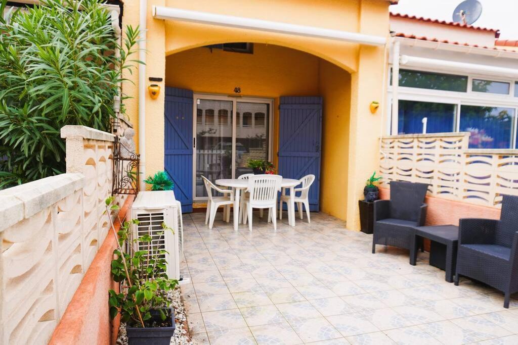 L'azur 4 Pers Clim Parking Acces Direct Holiday home *