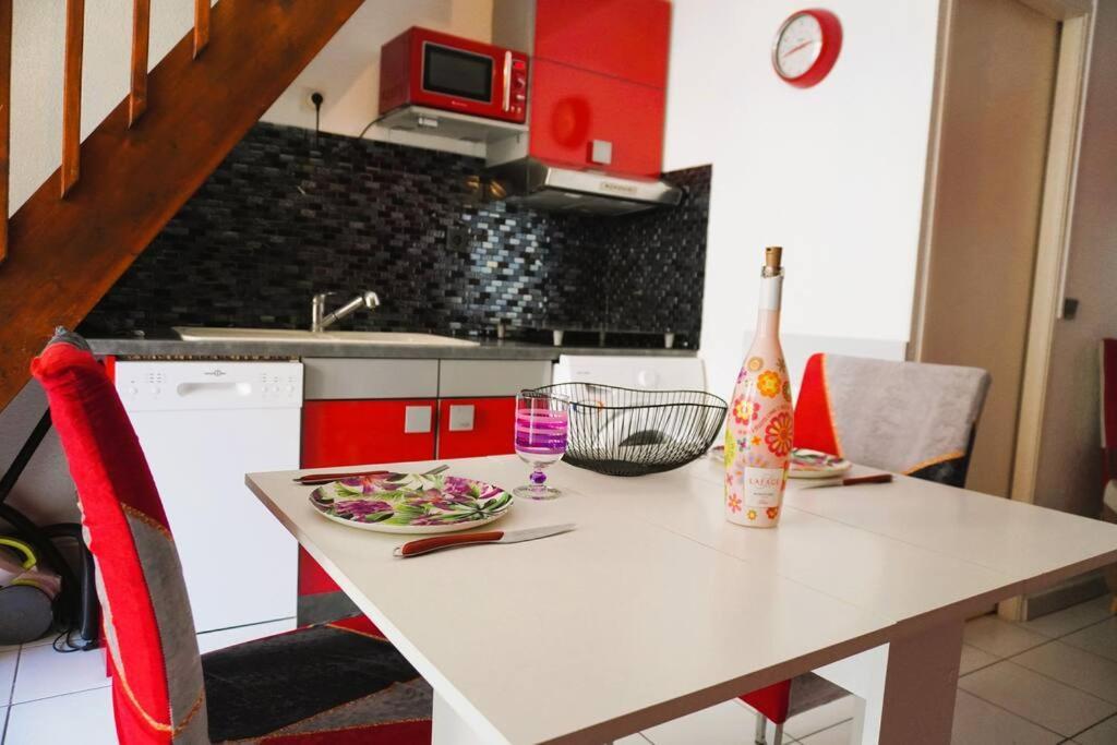 L'azur 4 Pers Clim Parking Acces Direct Holiday home