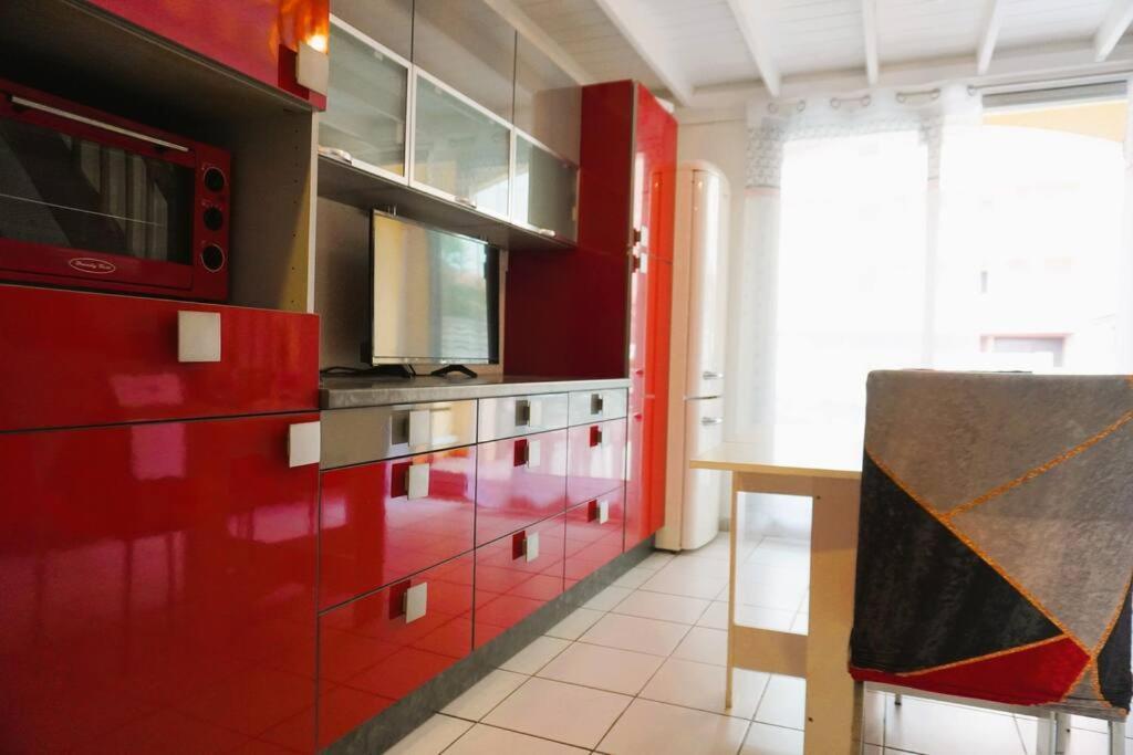 L'azur 4 Pers Clim Parking Acces Direct Holiday home *